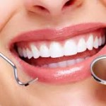 Những biến chứng sau bọc răng sứ thẩm mỹ