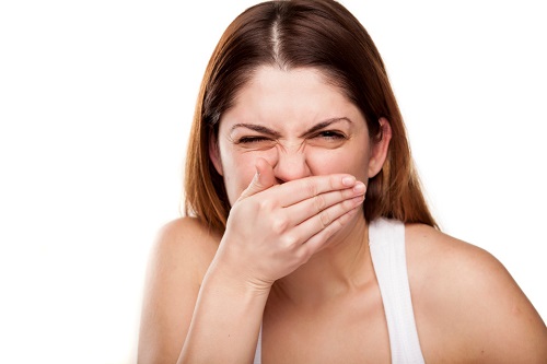 Niềng răng gây hôi miệng là do đâu? Cách khắc phục tại nhà 1